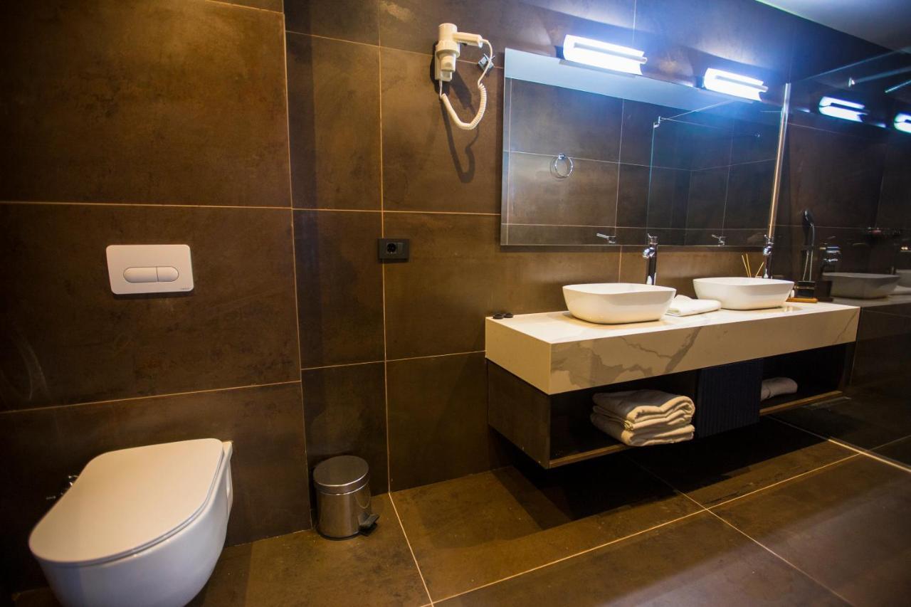 Astoria Luxury & Spa Gjilan ภายนอก รูปภาพ